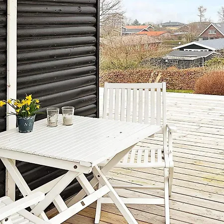 Pleasing Holiday In B Rkop With Terrace Vakantiehuis Egeskov (Syddanmark)